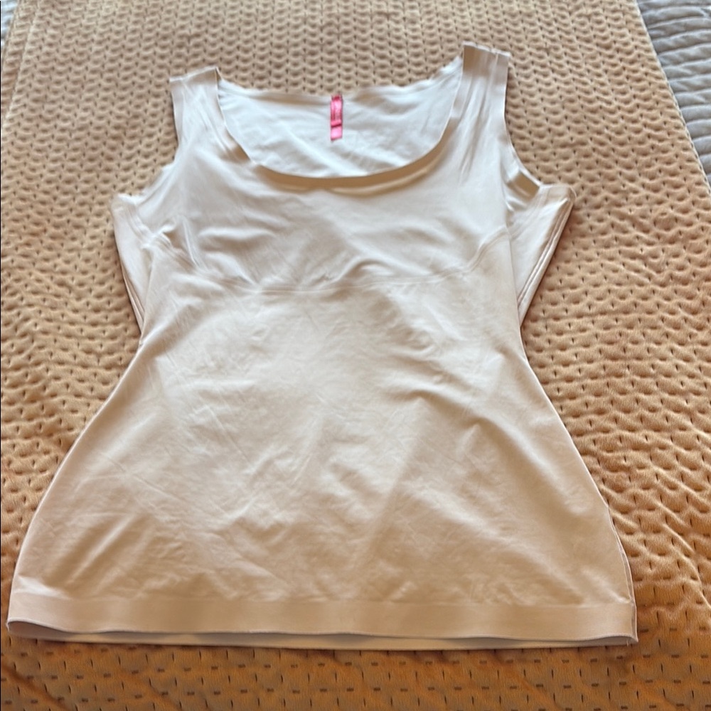 Spanx White Fitted Sleeveless Tank Top